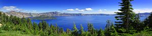 Crater lake in Oregon