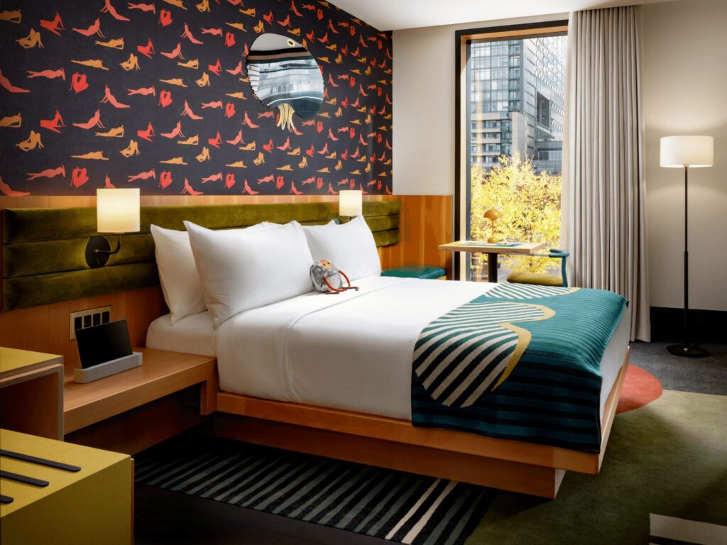 The Drake Hotel, Toronto Holiday, Holiday to Ontario