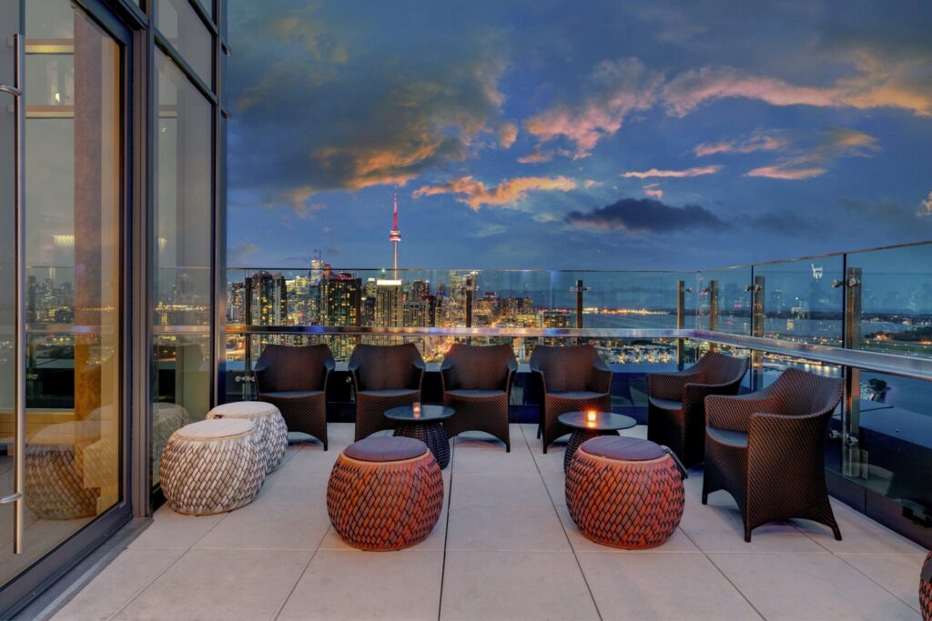 Rooftop Terrace - Hotel X - Holidays in Toronto