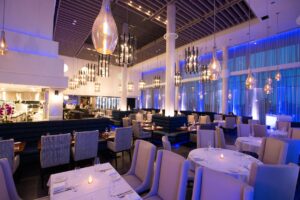 Petros 82 - Hotel X - Holidays in Toronto