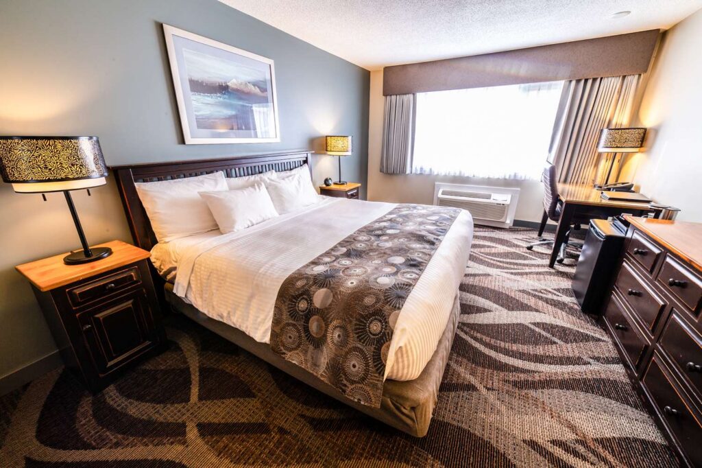 King Guestroom - Prestige Hudson Bay - Holidays to Northern British Columbia