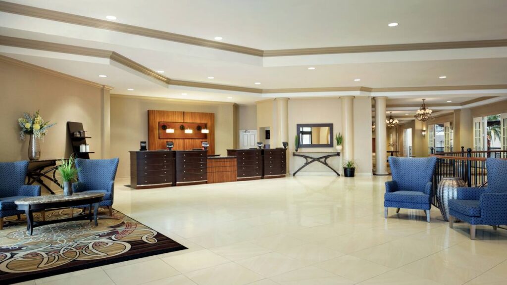 Hotel Lobby Area Doubletree Lancaster Pennsylvania