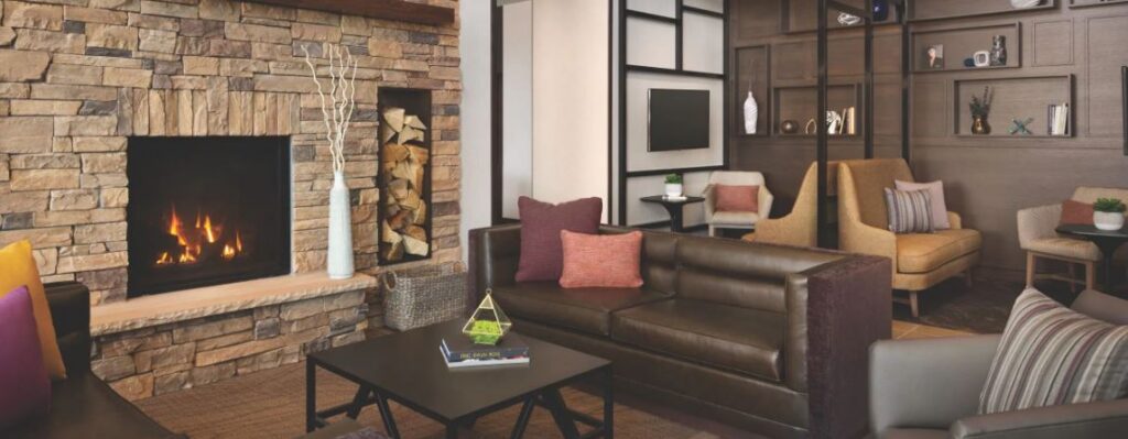 Hotel Lobby - Hyatt Place Lake Powell - Holidays to Arizona