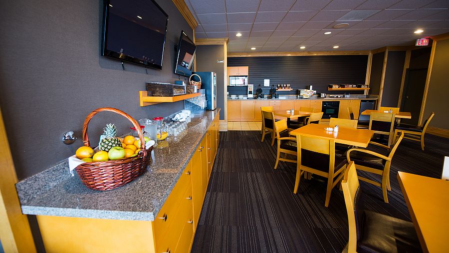 Breakfast Room, Prestige Hotel, Prince Rupert - Holidays to Northern British Columbia