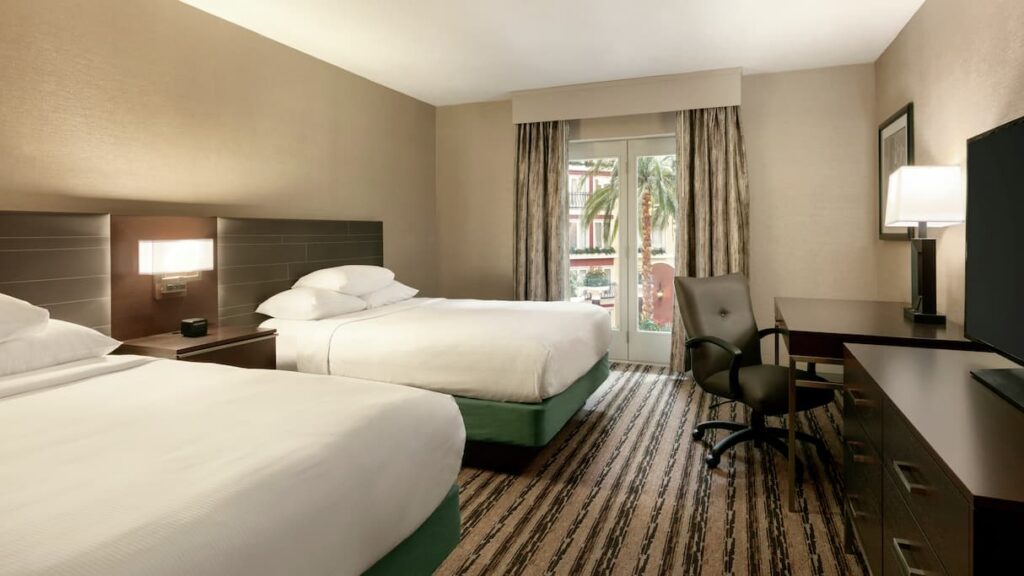 Queen Double Room Doubletree Lancaster Pennsylvania