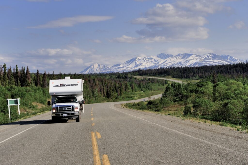 RV on Haines Road, Motorhome Holidays in Yukon