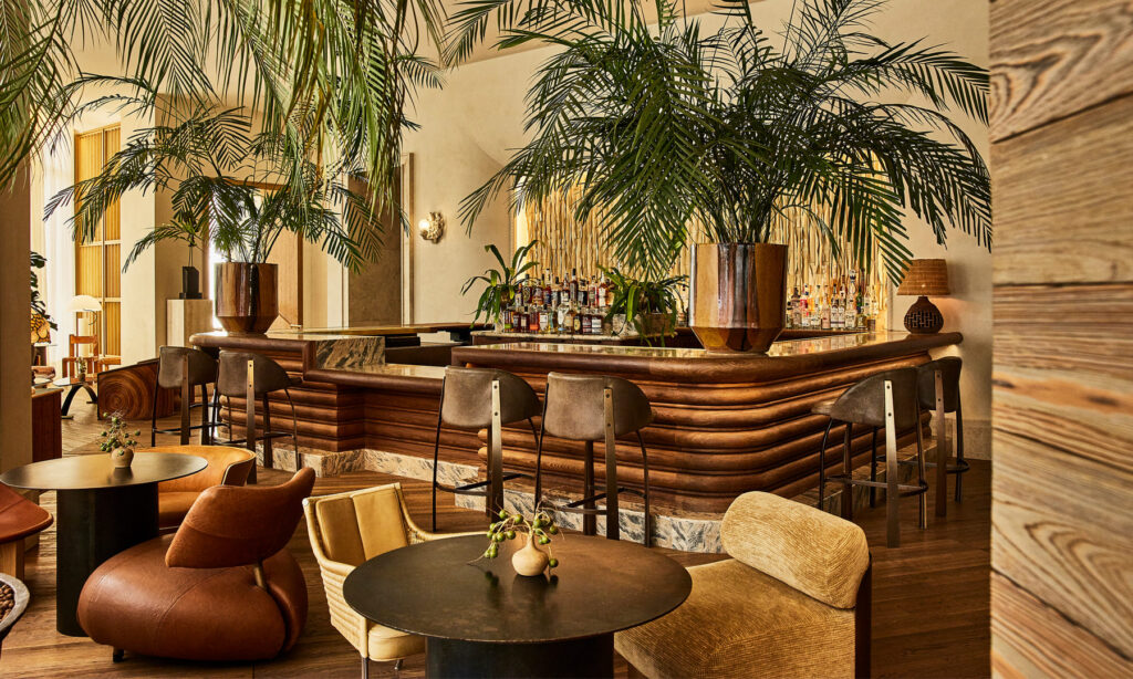 Palma Restaurant & Bar - Hotel Proper Santa Monica - Holidays to California