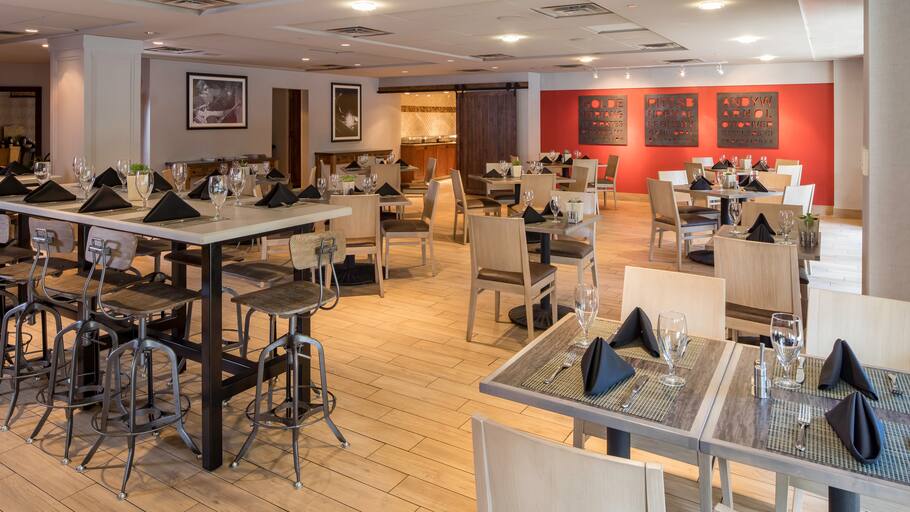 Bigelow Grill, doubletree by hilton pittsburgh downtown, pennsylvania