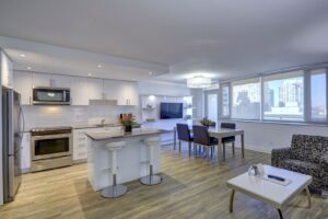 Town Inn Suites, Toronto Holiday, Ontario Holiday