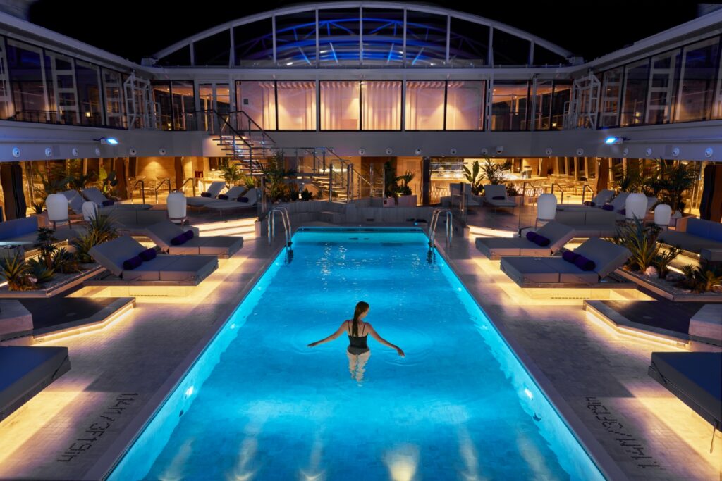 Explorer 1 Pool Evening